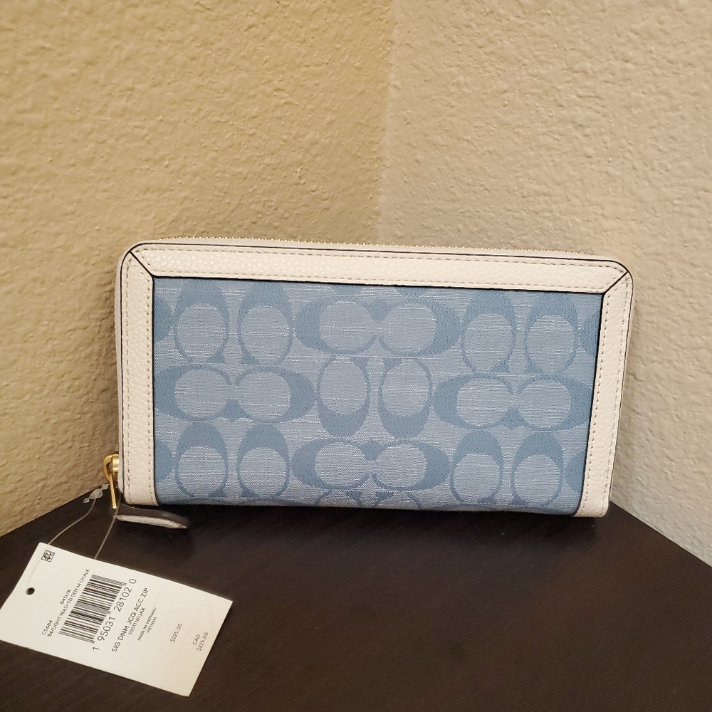 Coach Signature Denim Light Washed  Chalk Accordion Wallet